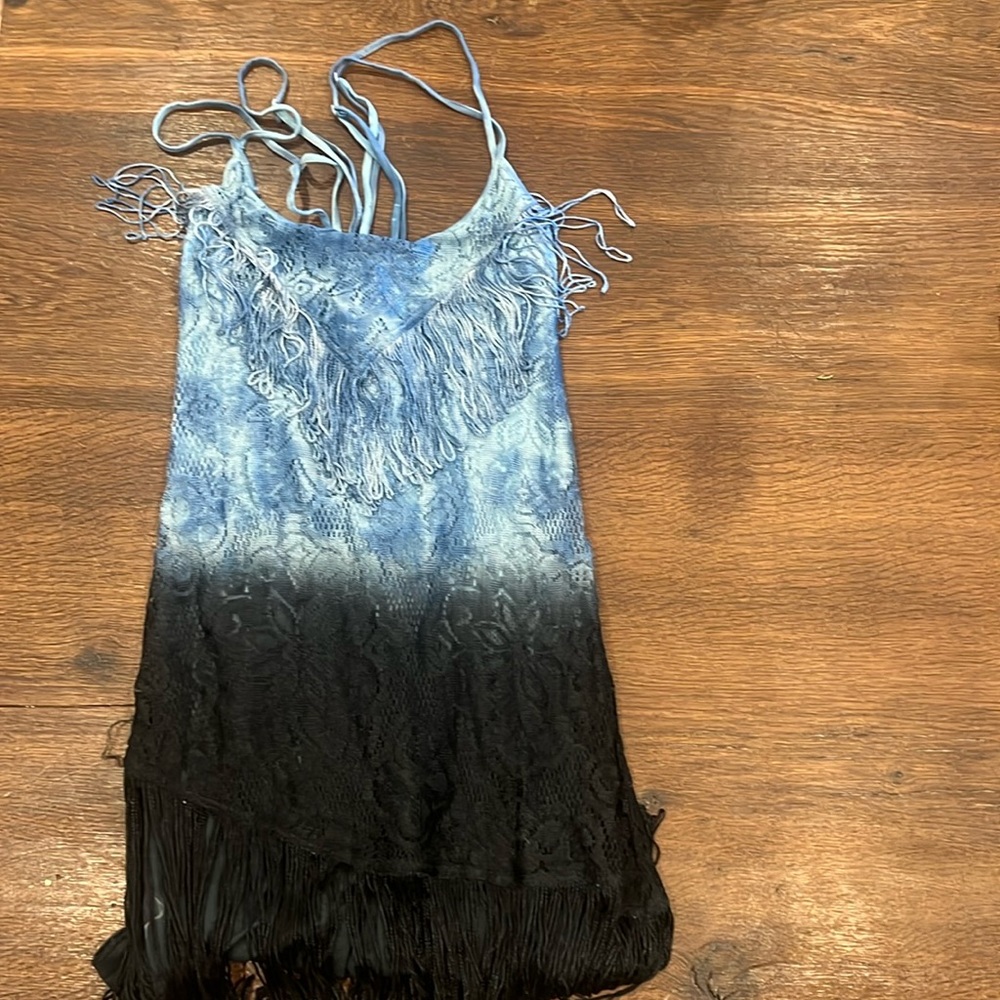 Free People FUN fringe blue ombré. Size 4.